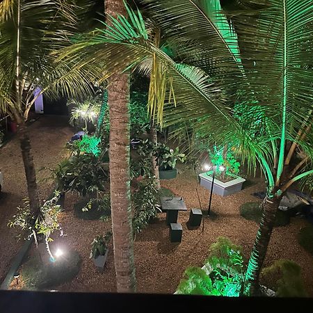 Hotel Aliya Lanka à Beruwala Extérieur photo