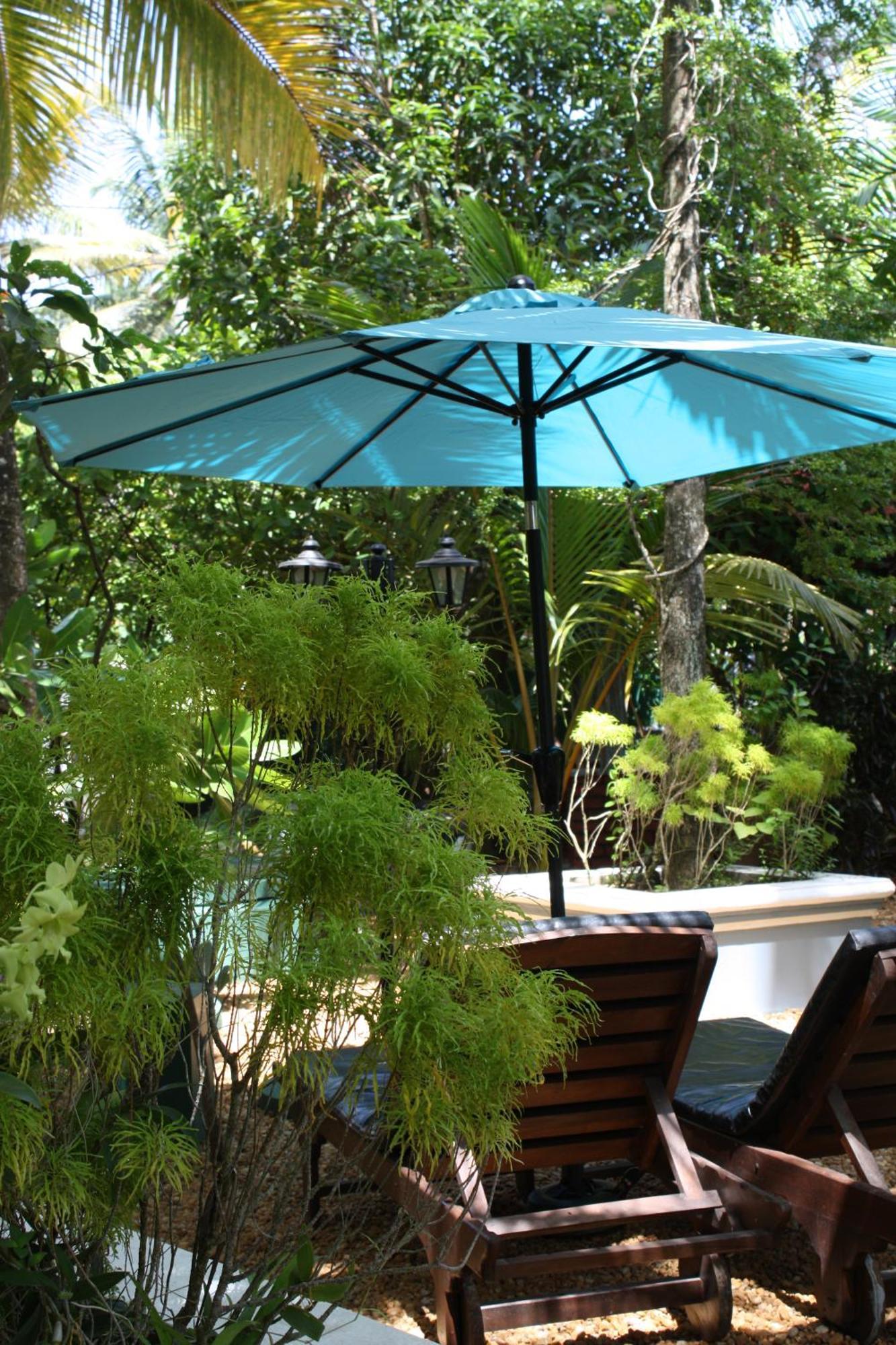 Hotel Aliya Lanka à Beruwala Extérieur photo