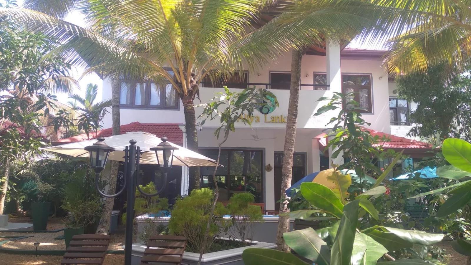 Hotel Aliya Lanka à Beruwala Extérieur photo