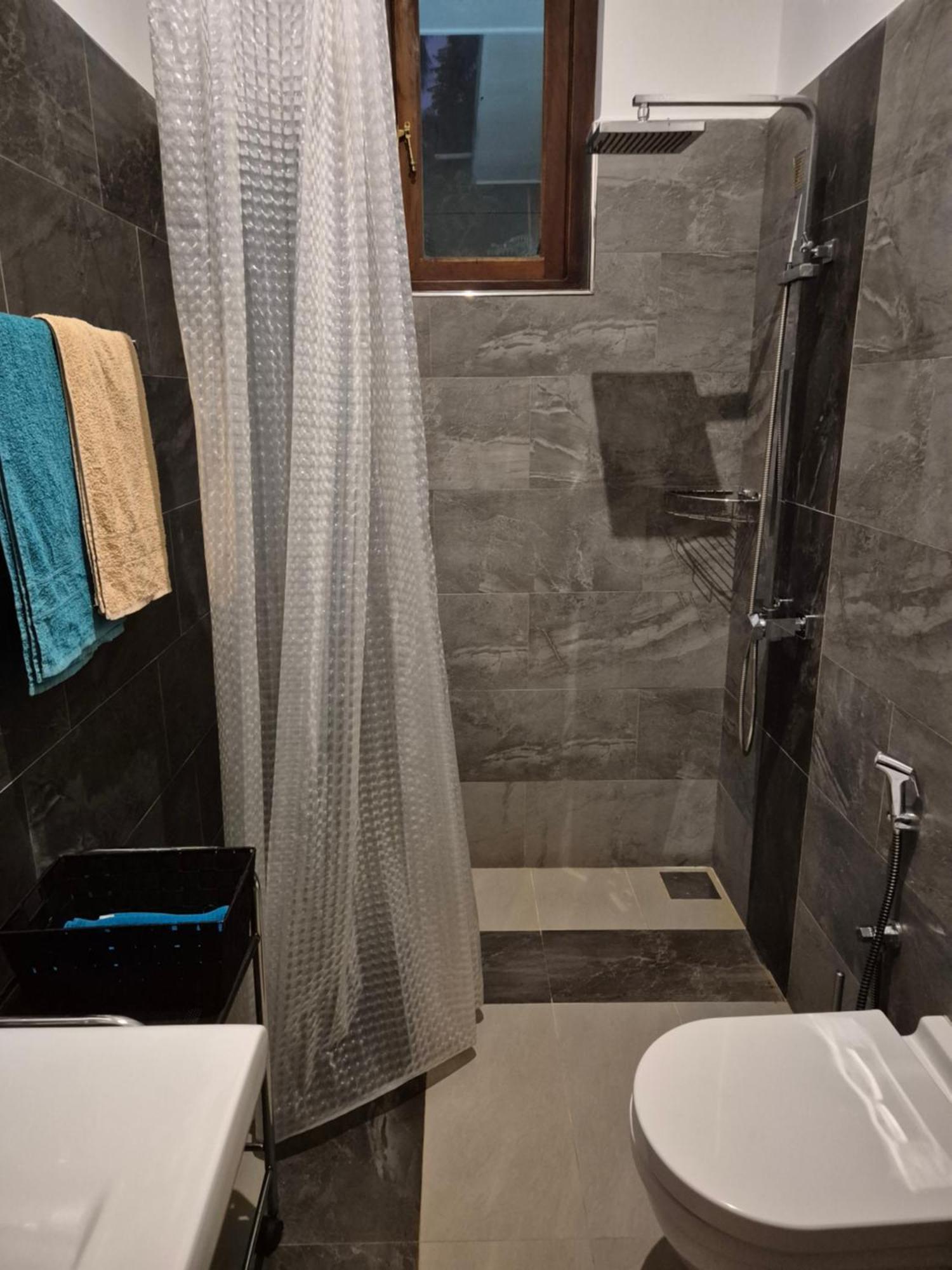 Hotel Aliya Lanka à Beruwala Extérieur photo