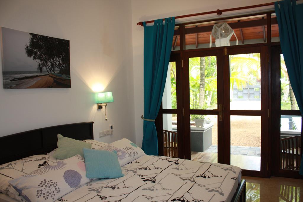 Hotel Aliya Lanka à Beruwala Extérieur photo